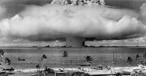 nuclear-weapons-test-67557__180
